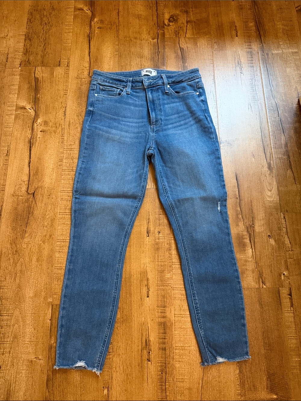 PAIGE Hoxton Crop Faded Blue High-Rise Skinny Jeans with Raw Hem